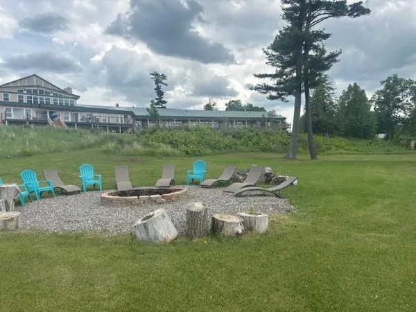 $4,895,000 | 400 Quadna Mountain Rd Hill, Unit 110, Hill City, MN 55748