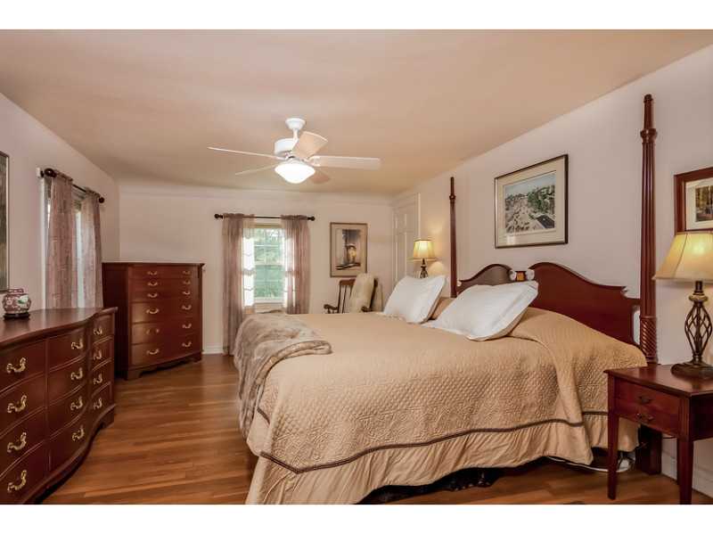 75 Pequot Road Pawtucket, RI 02861 - Photo 16 of 25 Bedroom.