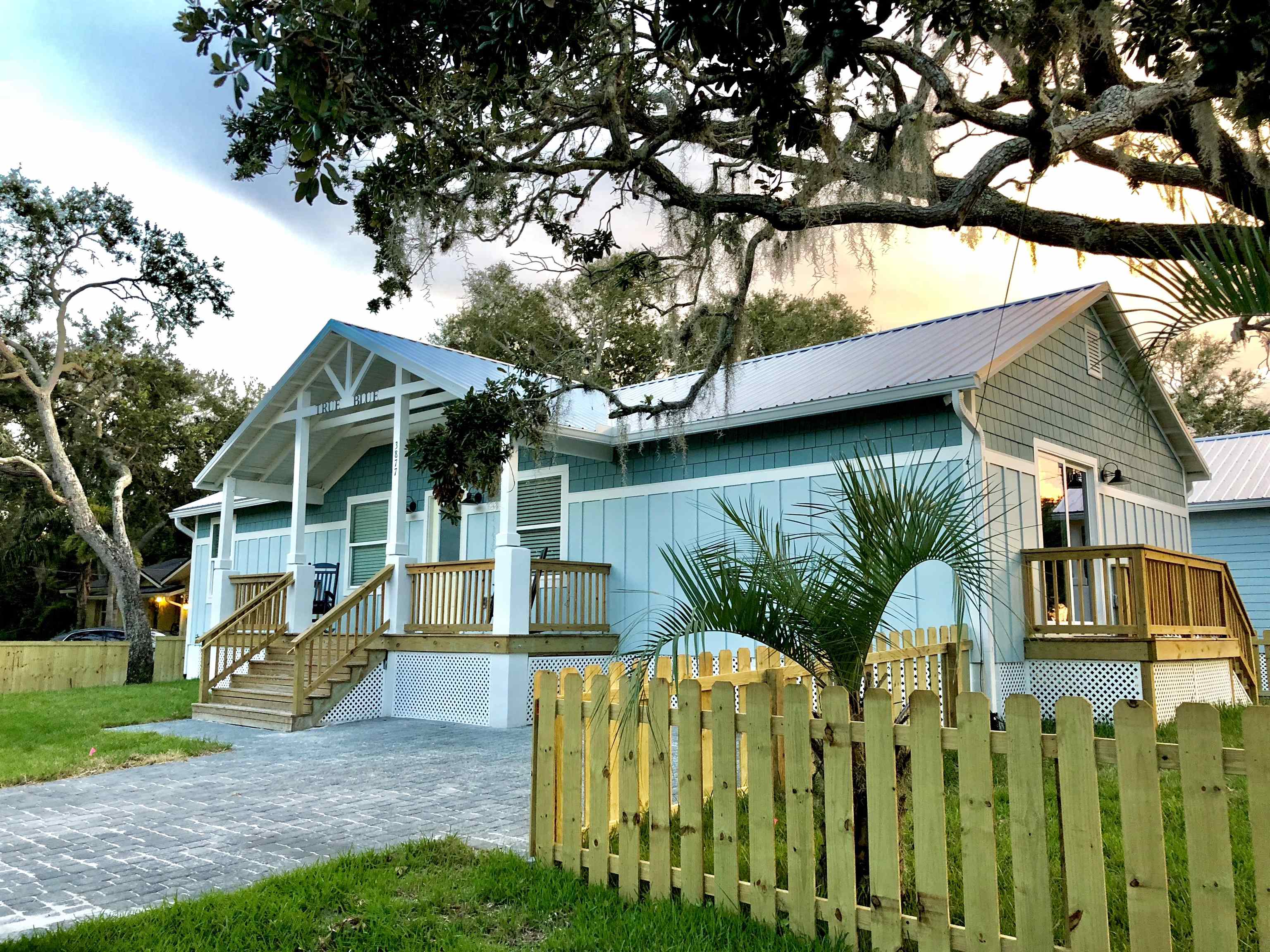 3877 Laurel Street St. Augustine, FL 32084 - Photo 5 of 26