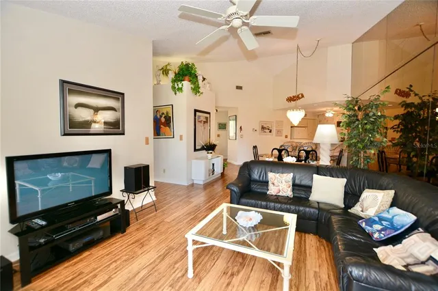 $325,000 | 6047 Bahia Del Mar Boulevard South, Unit 264, St. Petersburg, FL 33715