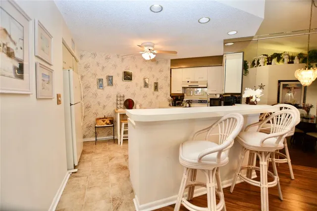 $325,000 | 6047 Bahia Del Mar Boulevard South, Unit 264, St. Petersburg, FL 33715