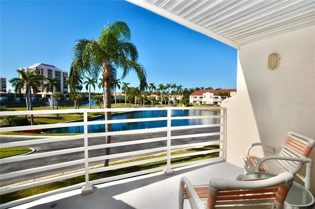 $325,000 | 6047 Bahia Del Mar Boulevard South, Unit 264, St. Petersburg, FL 33715