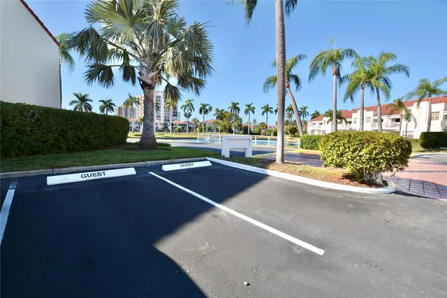 $325,000 | 6047 Bahia Del Mar Boulevard South, Unit 264, St. Petersburg, FL 33715