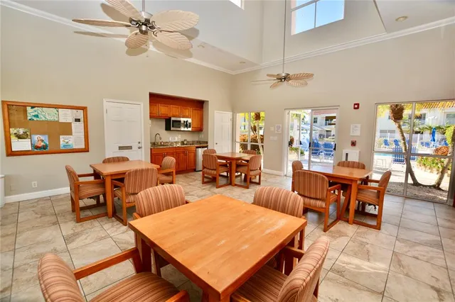 $325,000 | 6047 Bahia Del Mar Boulevard South, Unit 264, St. Petersburg, FL 33715