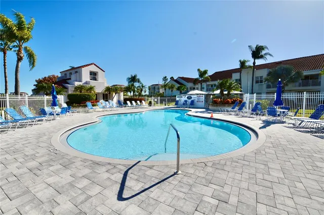 $325,000 | 6047 Bahia Del Mar Boulevard South, Unit 264, St. Petersburg, FL 33715