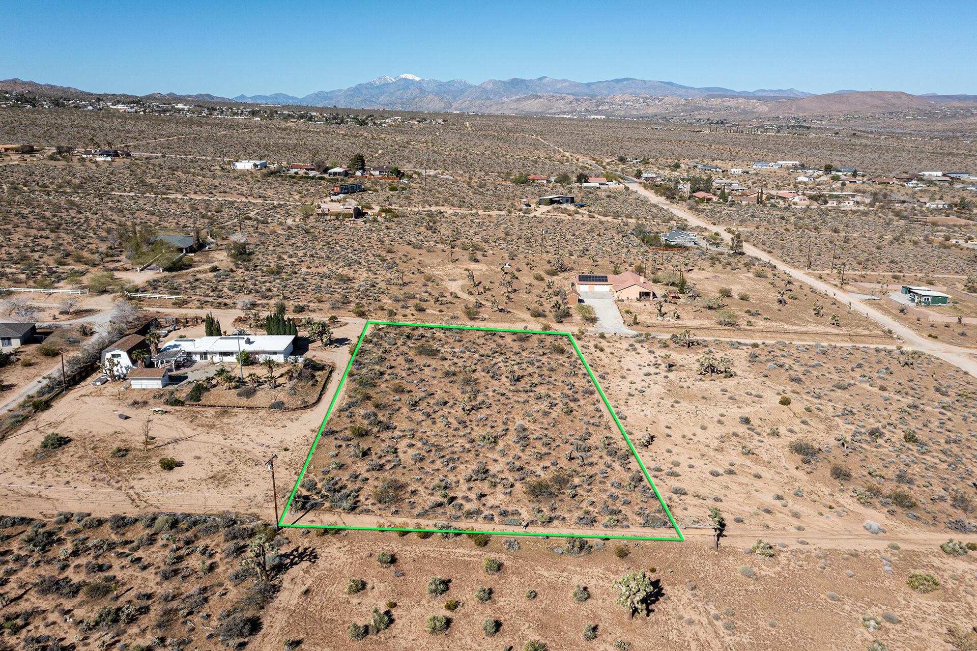 102 Saddleback Road Joshua Tree, CA 92252 - Photo 15 of 18 DJI_0045