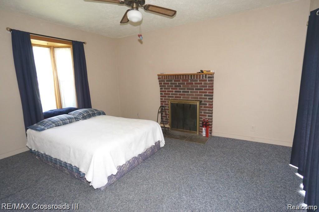 6315 Denton Road Belleville, MI 48111 - Photo 4 of 7
