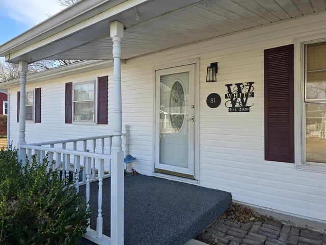 $120,000 | 81 Dallas Drive, Harrisburg, IL 62946