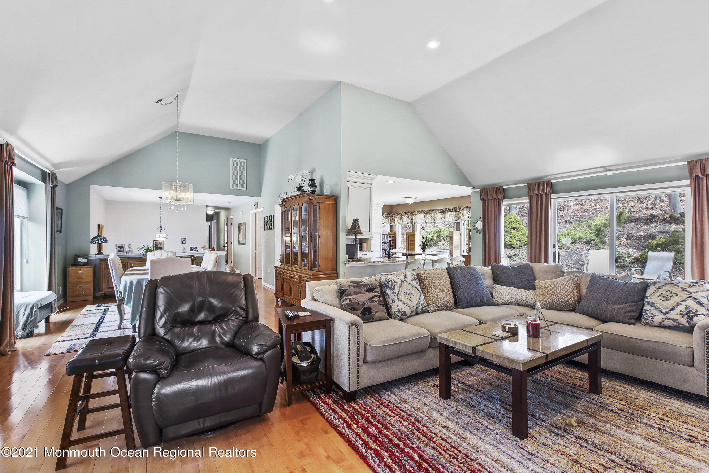 159 Van Brackle Road Aberdeen, NJ 07747 - Photo 13 of 46 5W5A0825