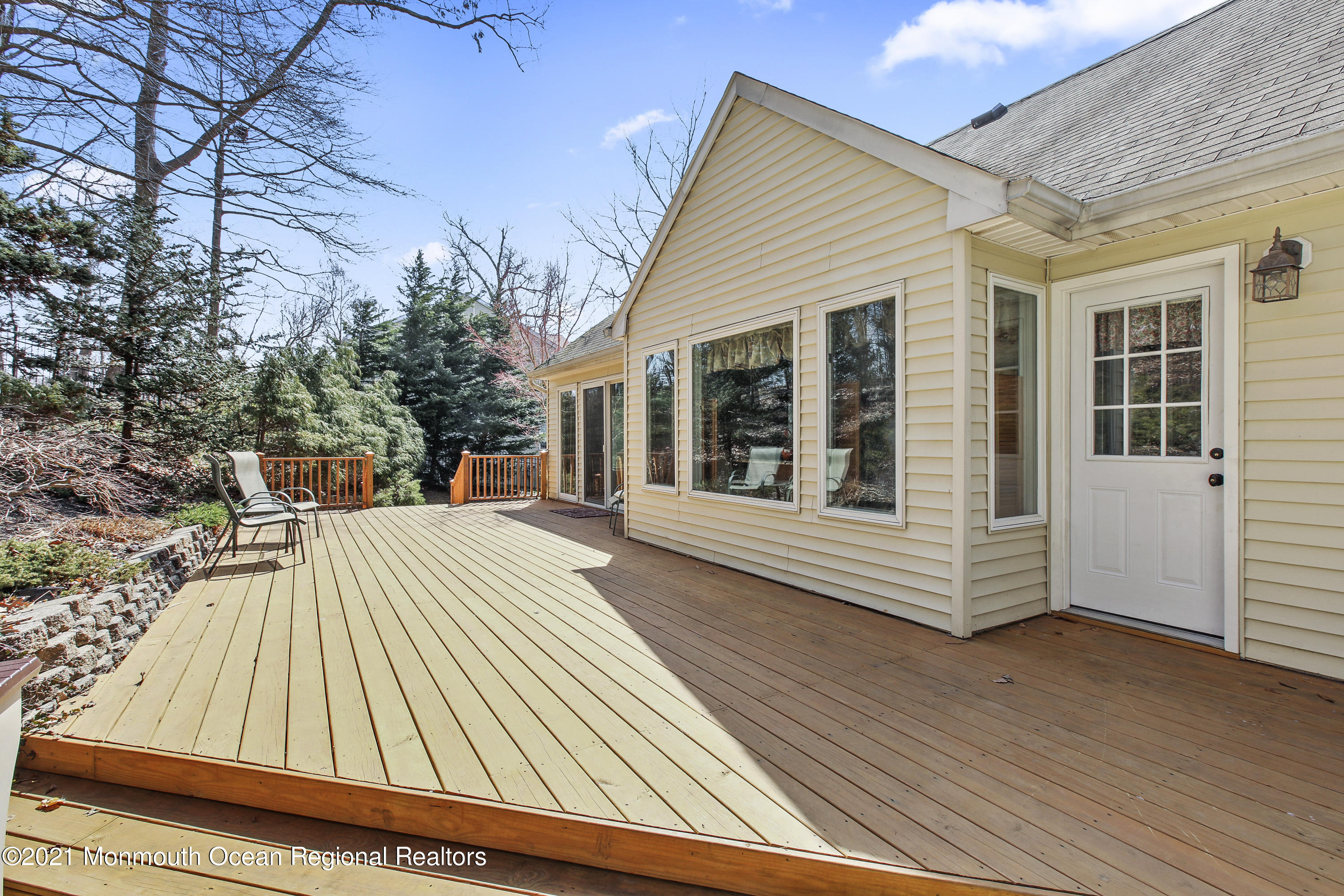 159 Van Brackle Road Aberdeen, NJ 07747 - Photo 25 of 46 5W5A0940