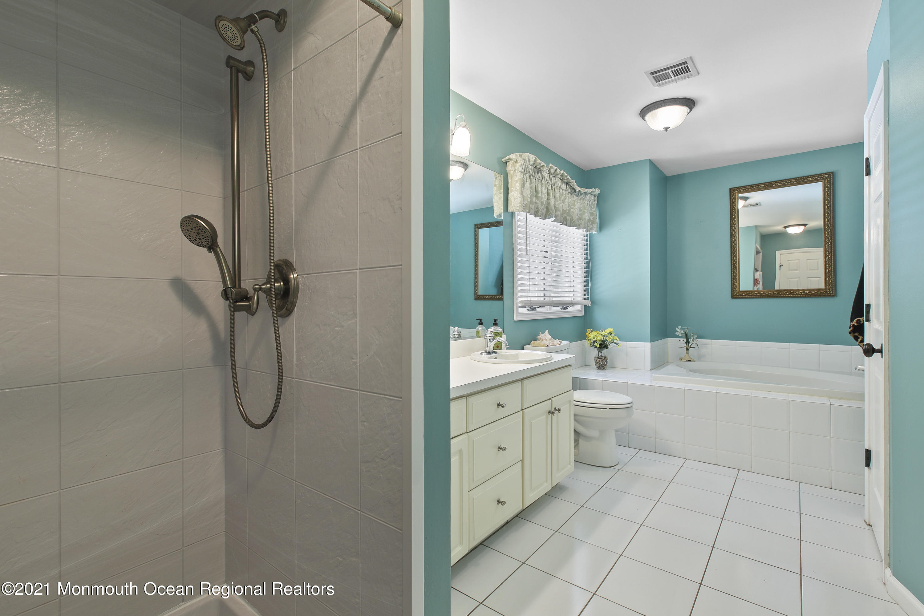 159 Van Brackle Road Aberdeen, NJ 07747 - Photo 31 of 46 5W5A0901