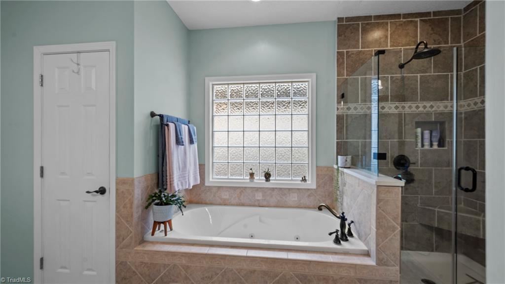 2524 Bellemont-Alamance Road Burlington, NC 27215 - Photo 20 of 41