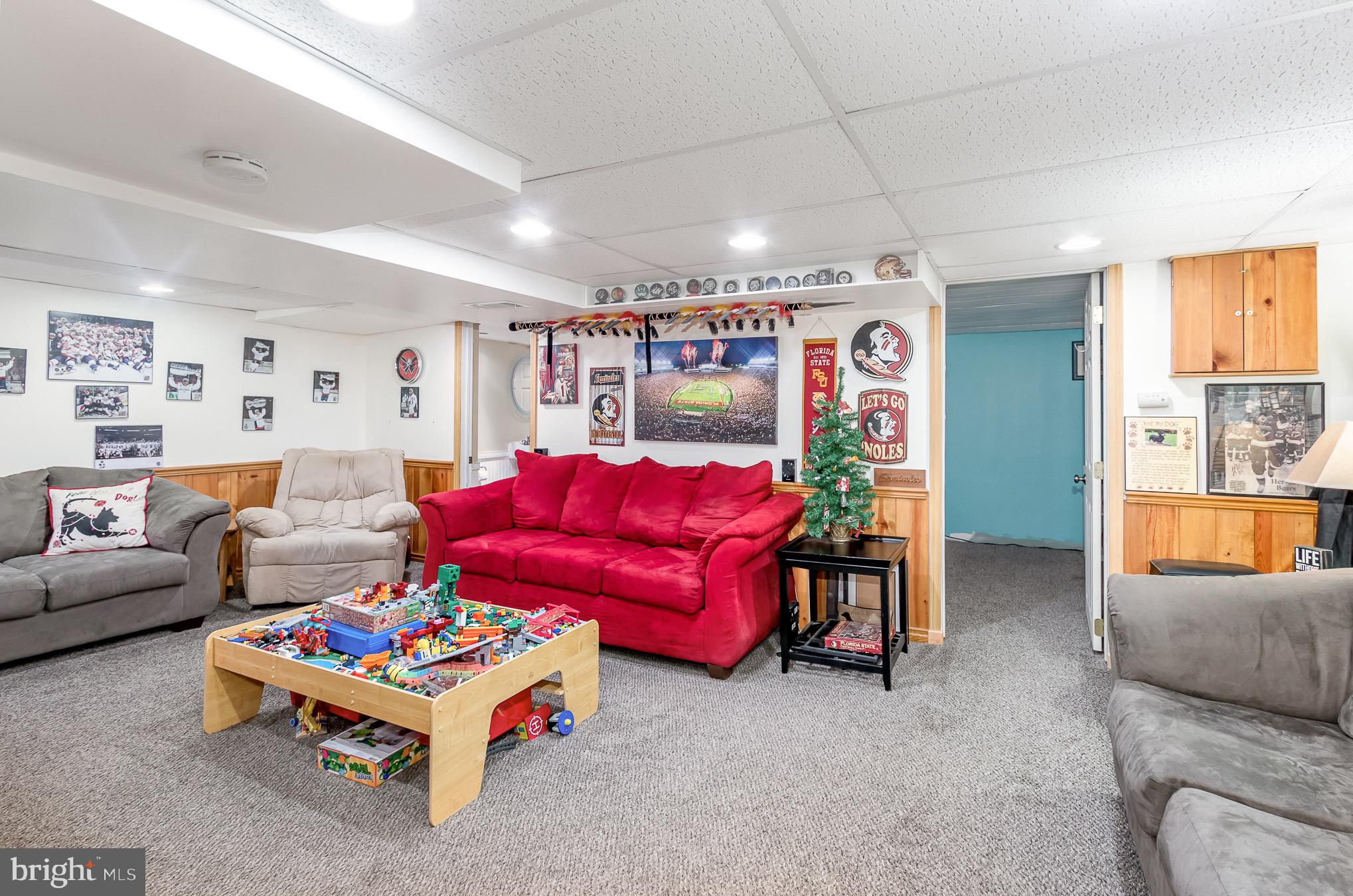 4926 East Prospect Road York, PA 17406 - Photo 14 of 25 Gallery Image 14