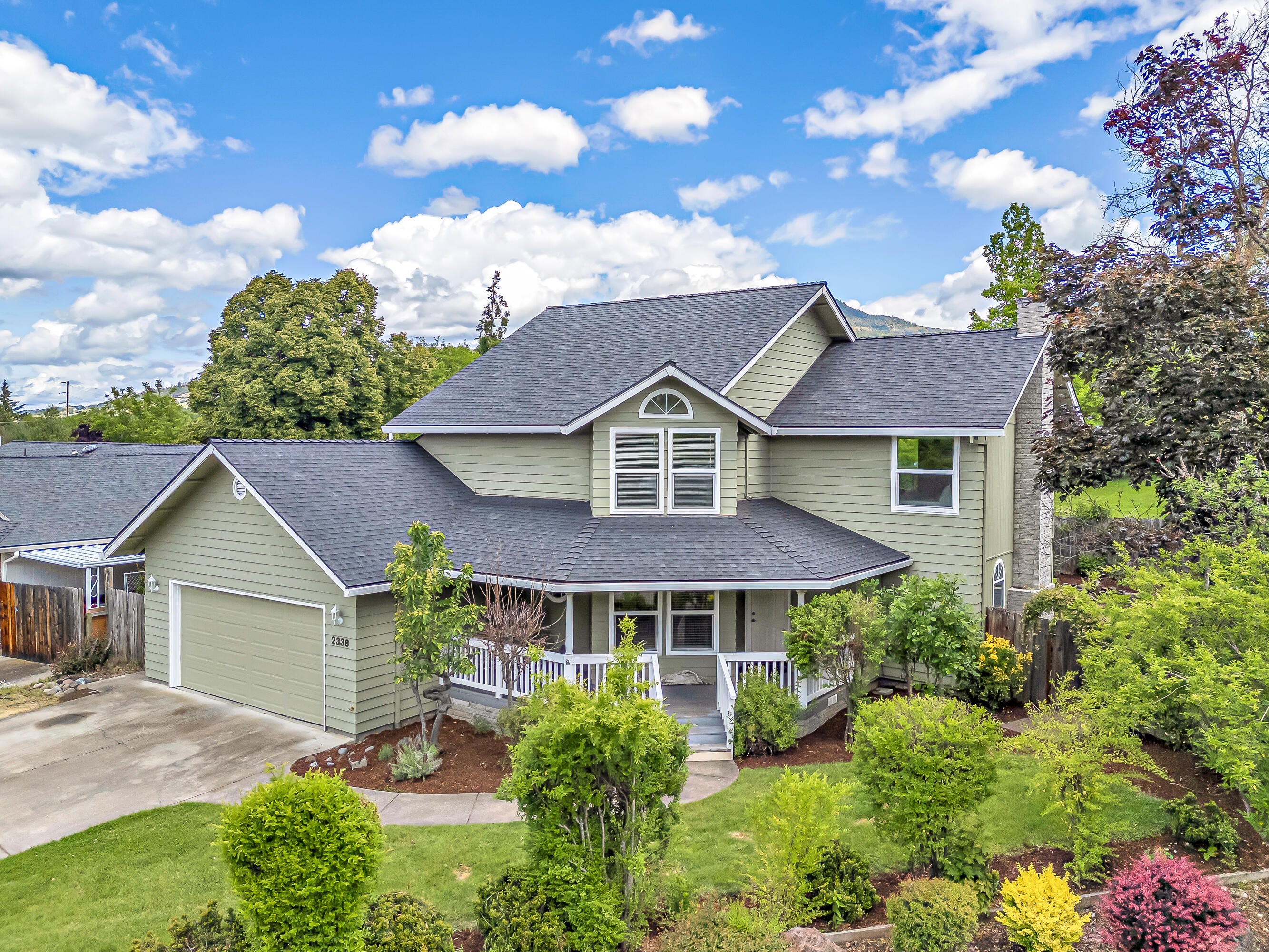 2338 Ridge Way Medford, OR 97504 - Photo 1 of 48 2338 Ridge Way - .01