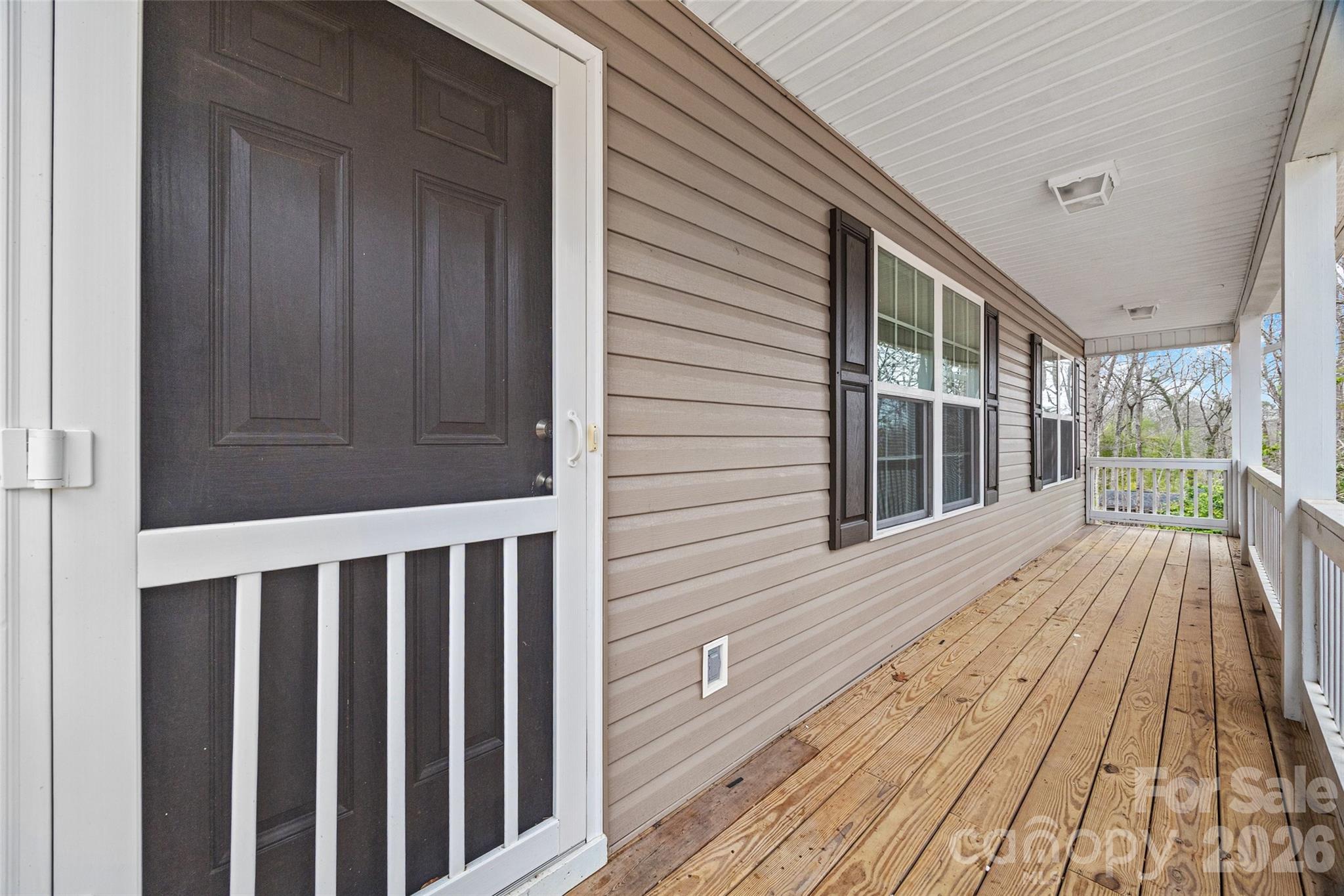 6115 Chandler Road Clover, SC 29710 - Photo 3 of 36