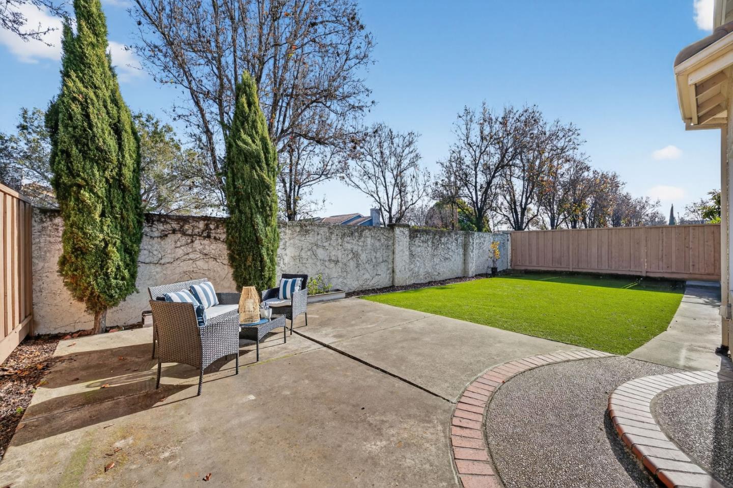 24988 Plum Tree Street Hayward, CA 94544 - Photo 28 of 32