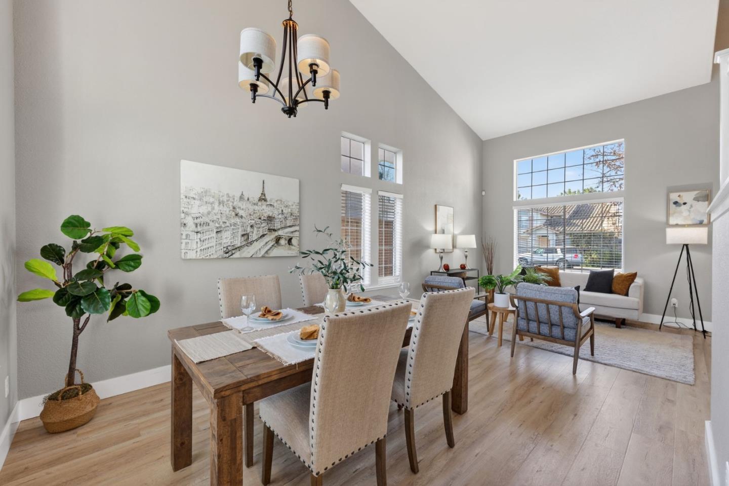 24988 Plum Tree Street Hayward, CA 94544 - Photo 5 of 32