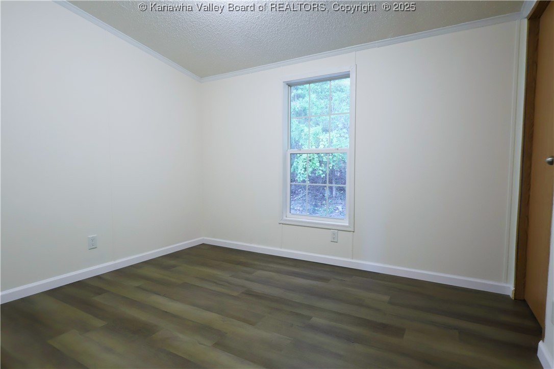12846 Derricks Creek Road Charleston, WV 25320 - Photo 23 of 24 Gallery Image 23