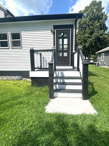 $449,500 | 120 West Okabena Street, Worthington, MN 56187