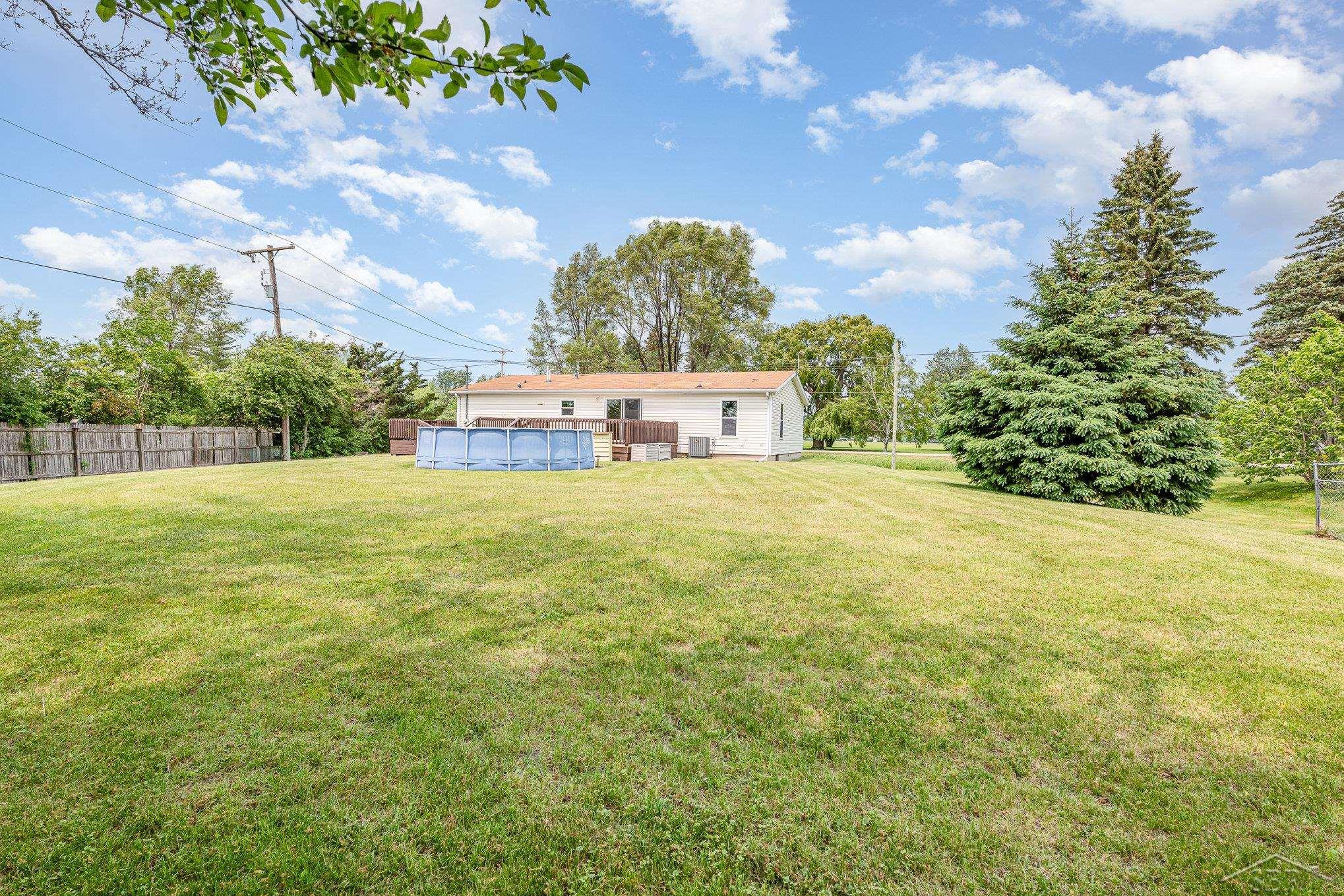 2243 Bullock Road Bay City, MI 48708 - Photo 22 of 24 50178270-6FB2F37E-5C13-471E-99F8-F25EAB404AEA.JPG
