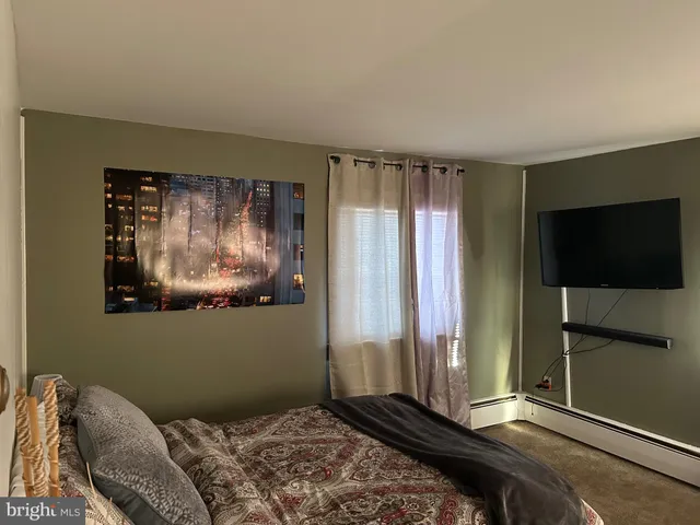 $1,000 | 221 Main Street, Tremont, PA 17981