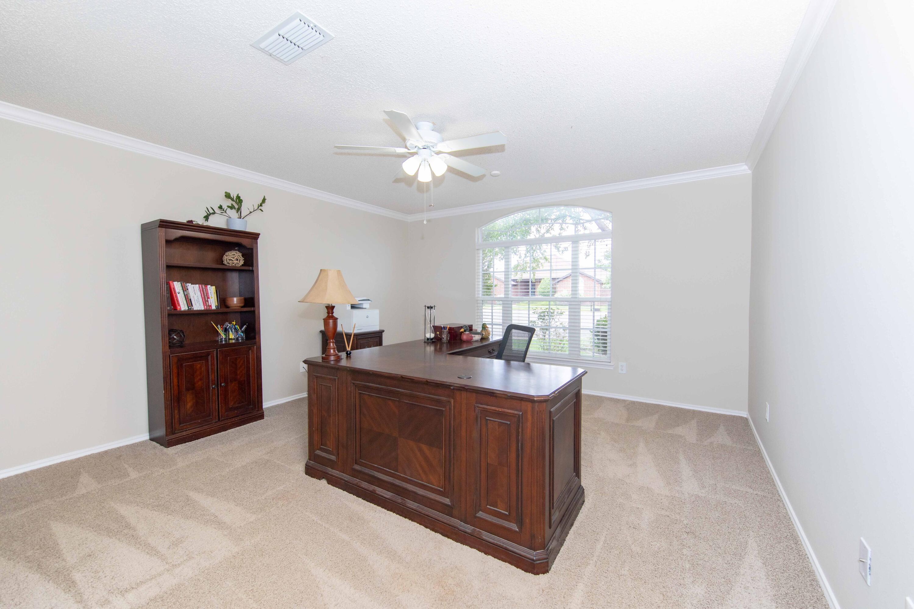 5833 88th Street Lubbock, TX 79424 - Photo 22 of 30 5833 88th-23
