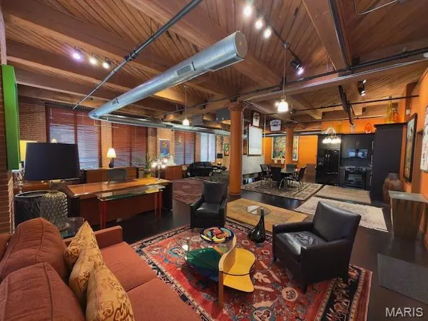 $3,100 | 1101 Lucas Avenue, Unit 200, St. Louis, MO 63101