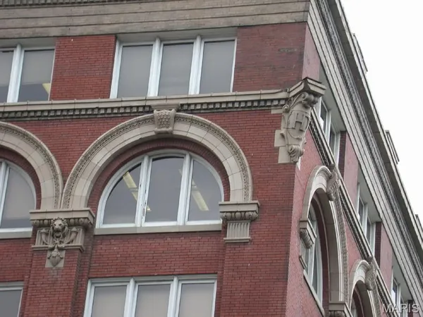 $3,100 | 1101 Lucas Avenue, Unit 200, St. Louis, MO 63101