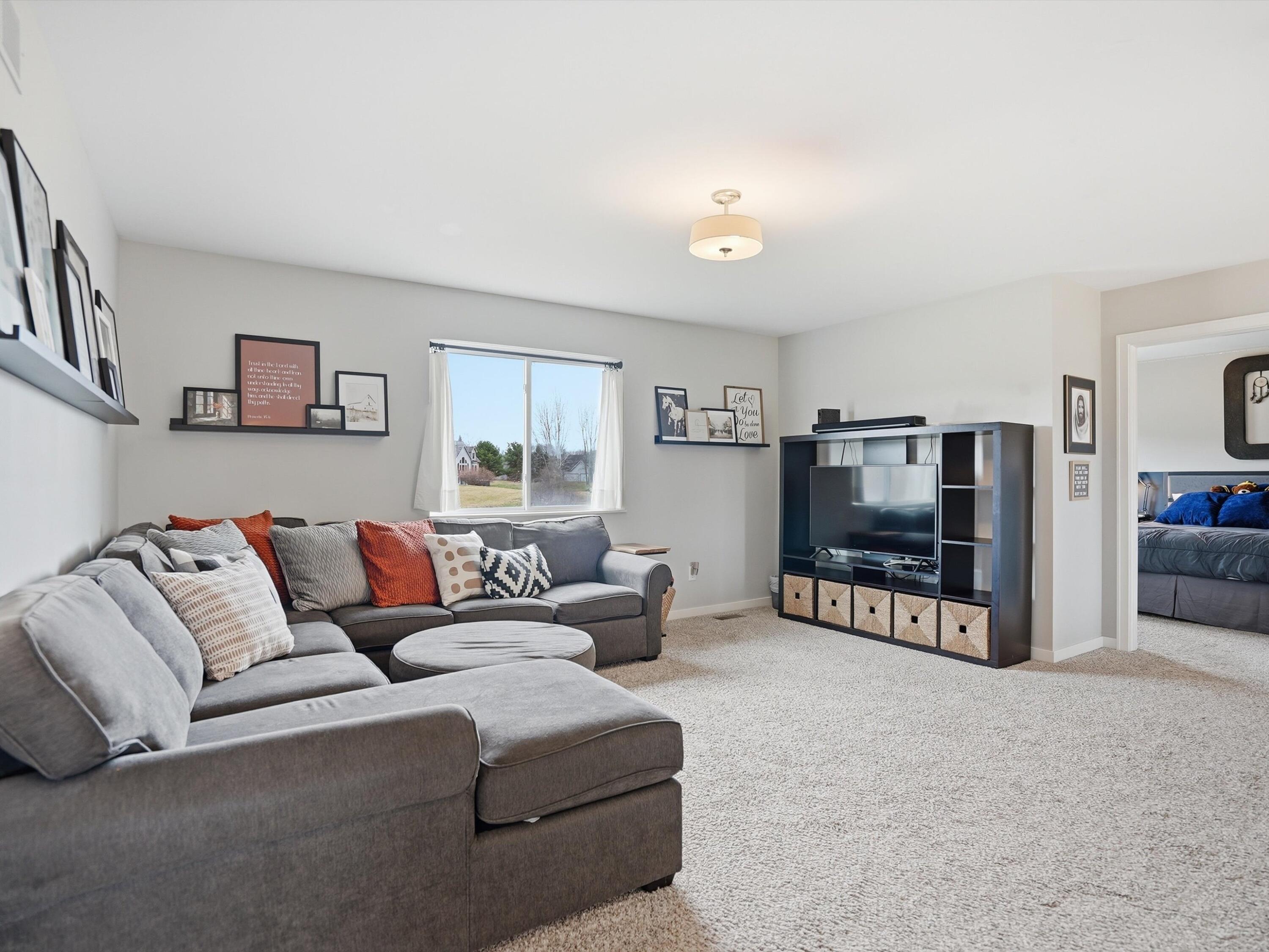 7753 Fox Trace Road Dexter, MI 48130 - Photo 17 of 46 22-DSC00318