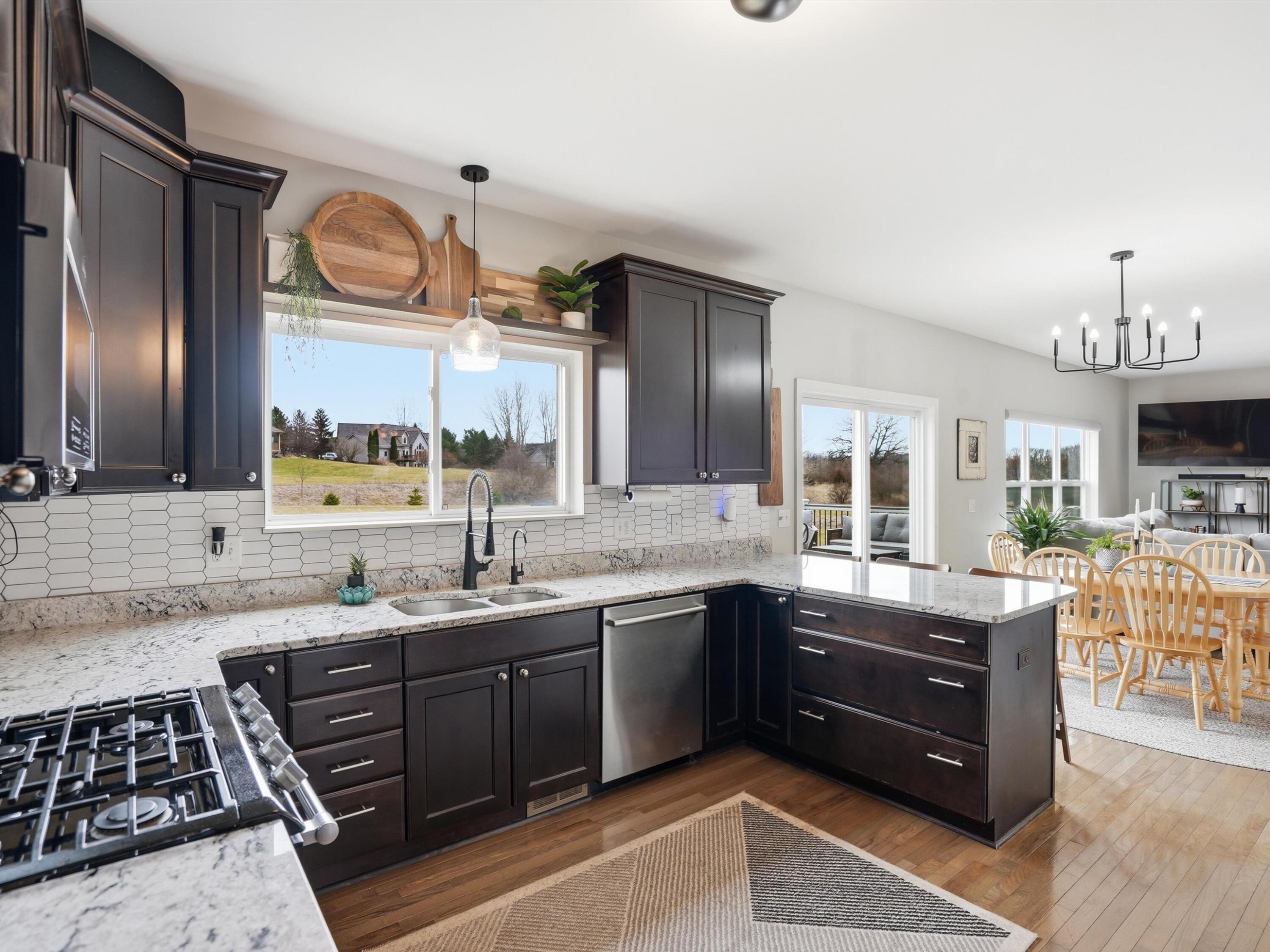 7753 Fox Trace Road Dexter, MI 48130 - Photo 4 of 46 17-DSC00278