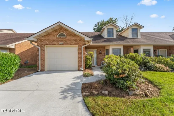 $424,000 | 10514 Raven Court, Knoxville, TN 37922