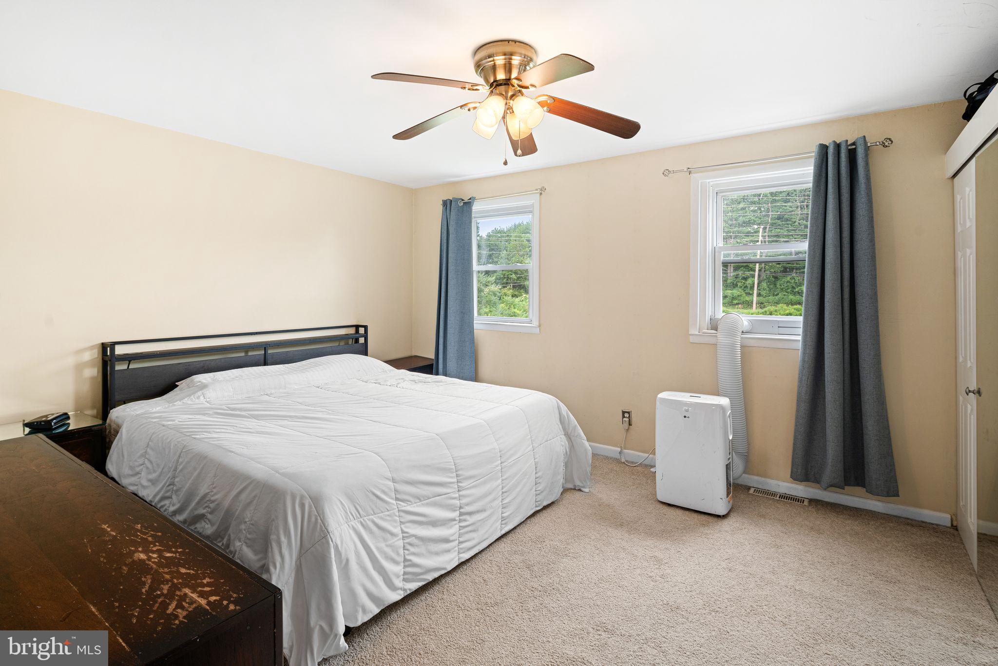 15022 London Road Philadelphia, PA 19116 - Photo 15 of 27 Gallery Image 15