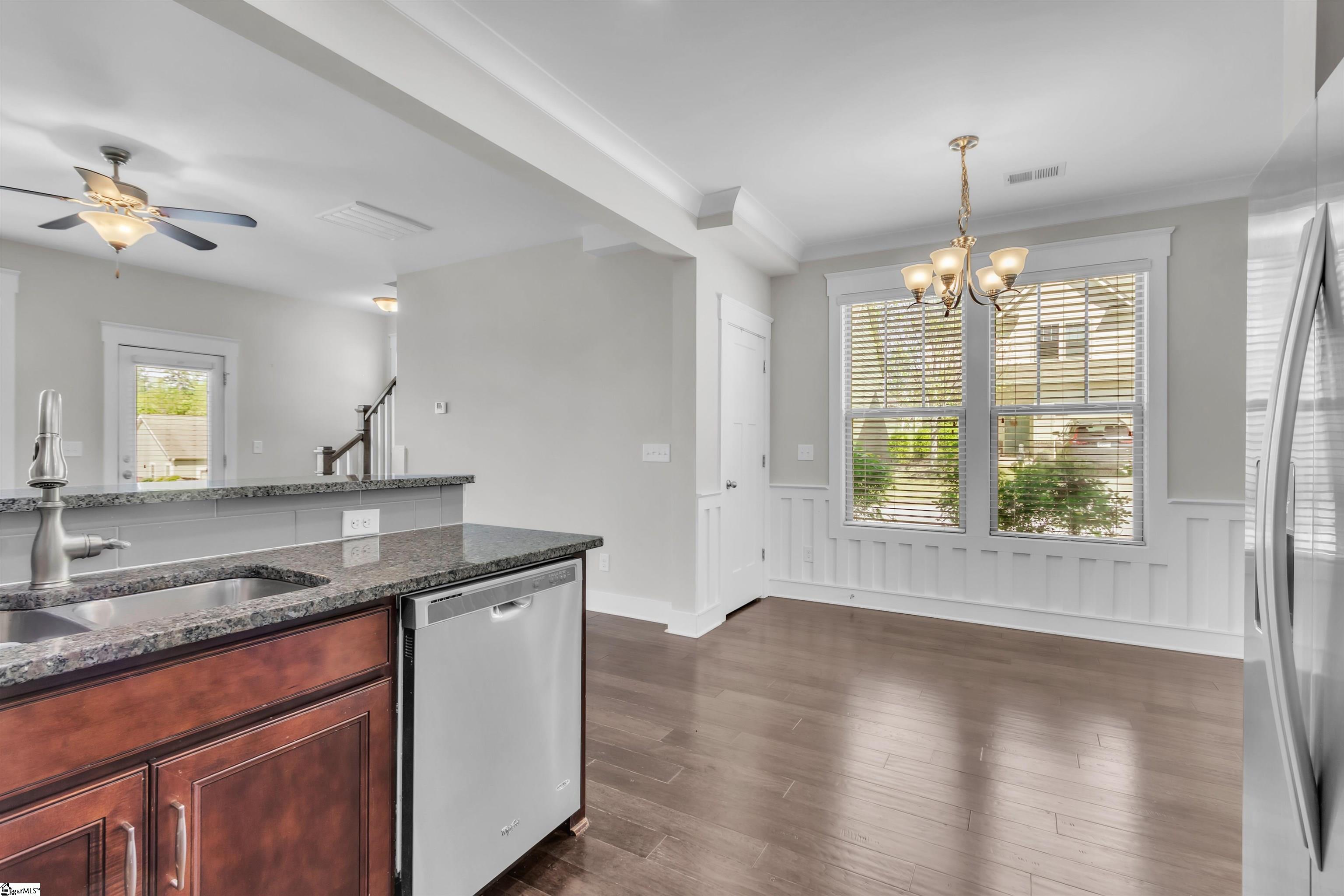 620 Springbank Alley Greer, SC 29651 - Photo 11 of 28 Gallery Image 11