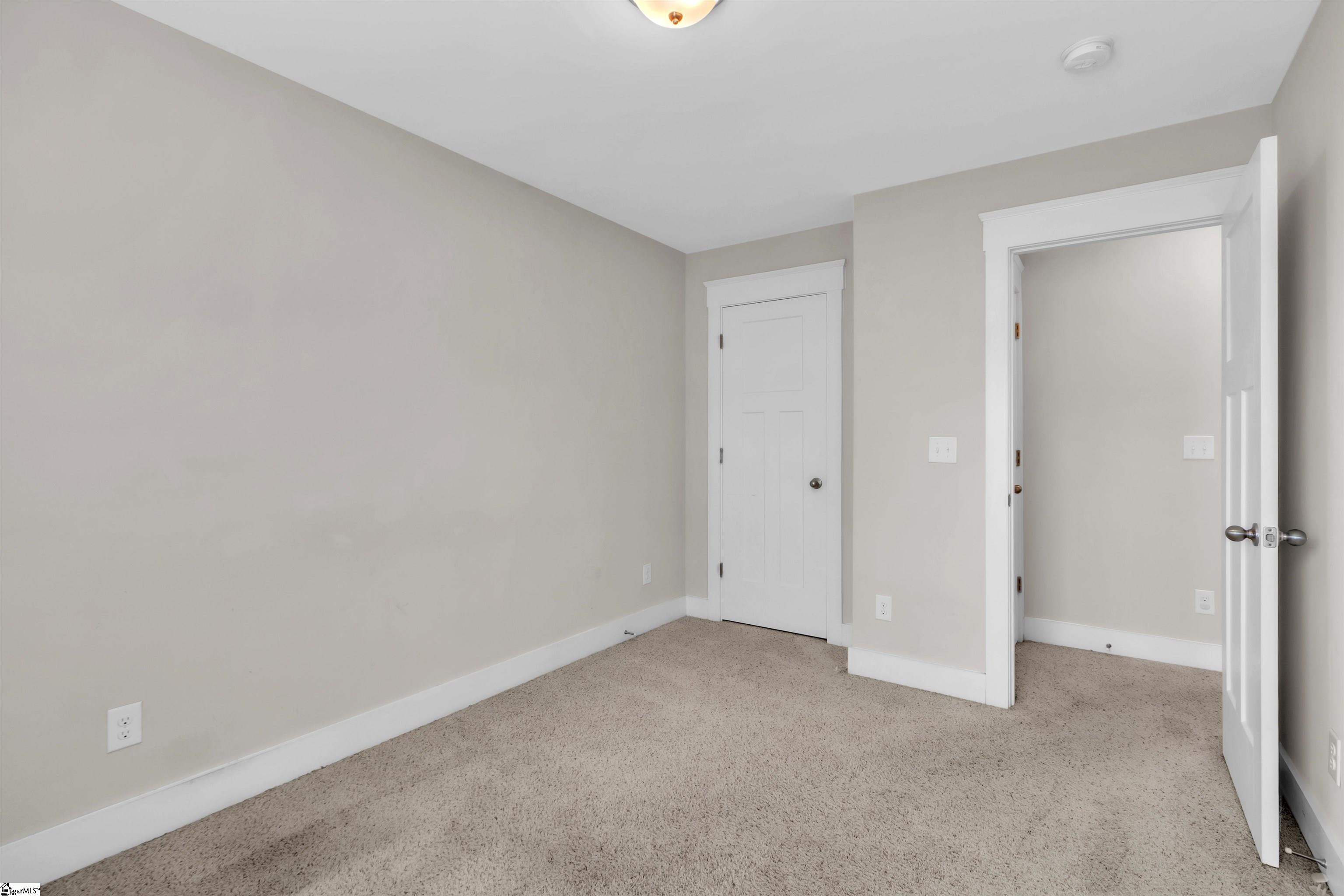 620 Springbank Alley Greer, SC 29651 - Photo 14 of 28 Gallery Image 14