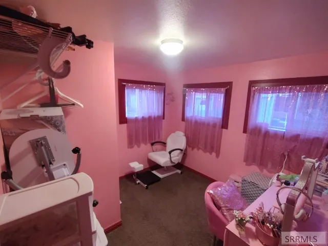 $239,900 | 49 North 2nd West, Aberdeen, ID 83210