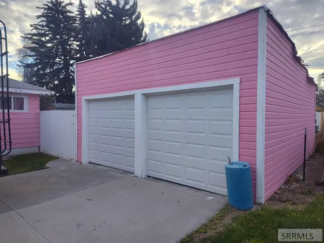 $239,900 | 49 North 2nd West, Aberdeen, ID 83210