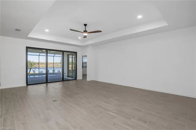 $739,900 | 21140 Verawood Loop, Estero, FL 33928