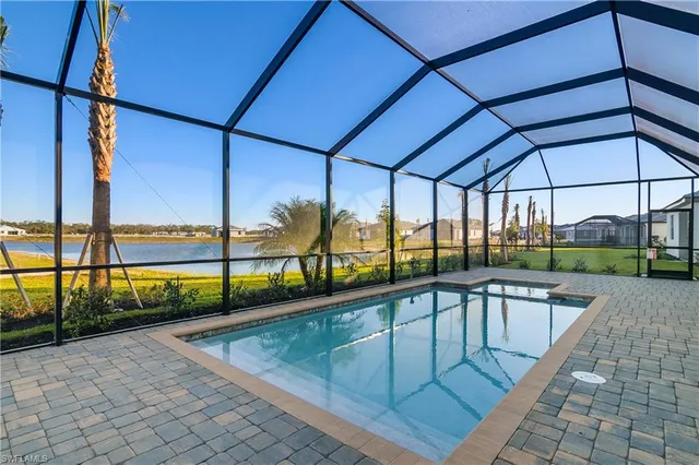 $739,900 | 21140 Verawood Loop, Estero, FL 33928