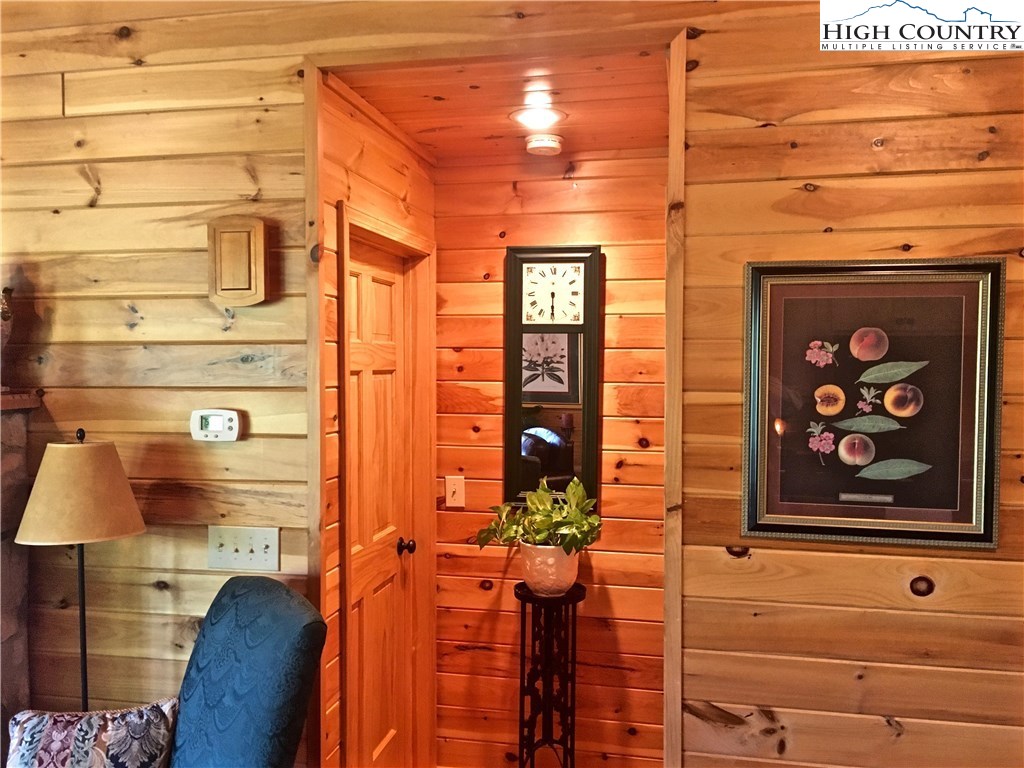448 Woodpecker Road Purlear, NC 28665 - Photo 16 of 47