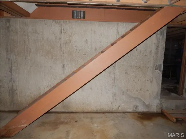 $649,000 | 11116 Pike 466, Bowling Green, MO 63334