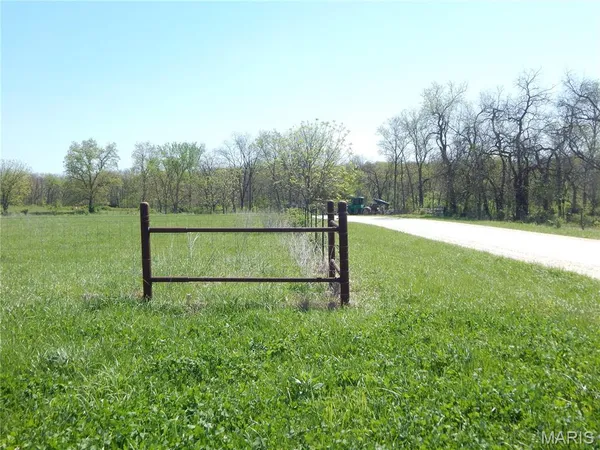 $649,000 | 11116 Pike 466, Bowling Green, MO 63334