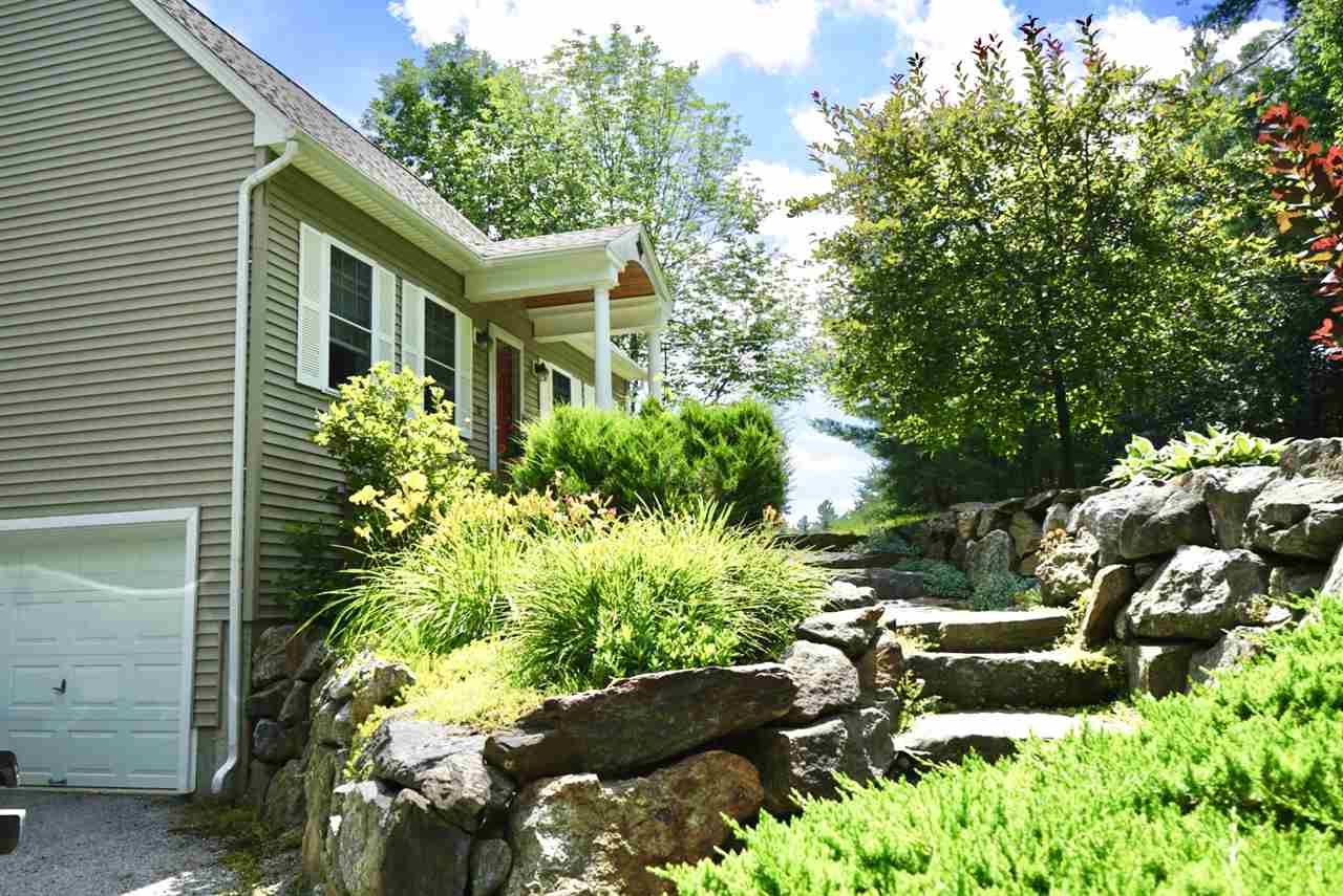 1416 River Road Weare, NH 03281 - Photo 3 of 40