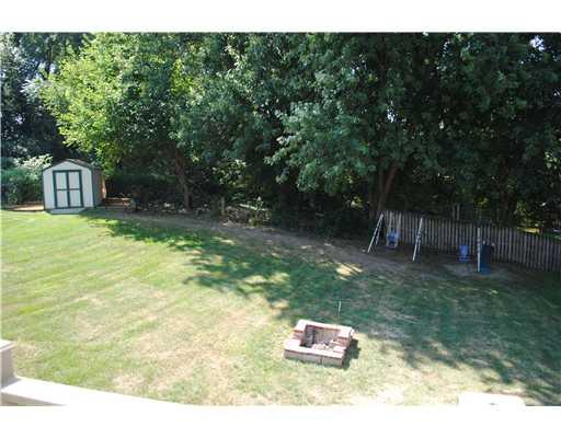 602 Chinaberry Road Monroeville, PA 15146 - Photo 13 of 13 Yard/Garden.