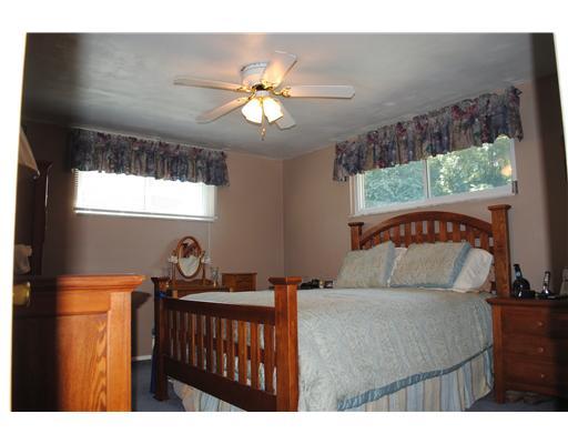 602 Chinaberry Road Monroeville, PA 15146 - Photo 7 of 13 Master Bedroom.