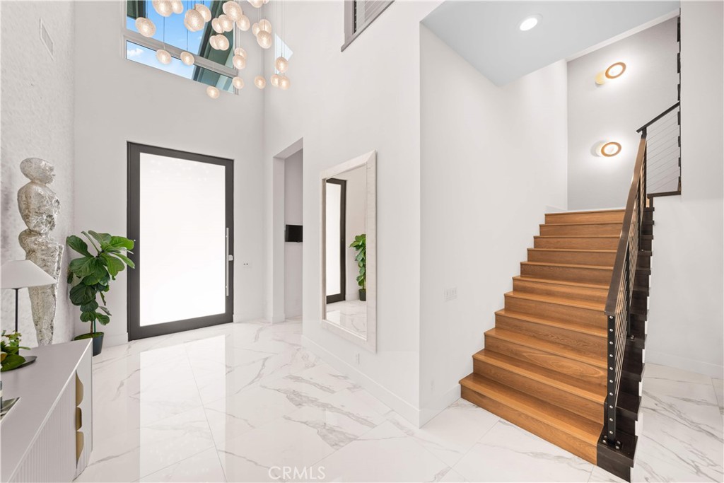 83 Lunar Irvine, CA 92618 - Photo 13 of 75