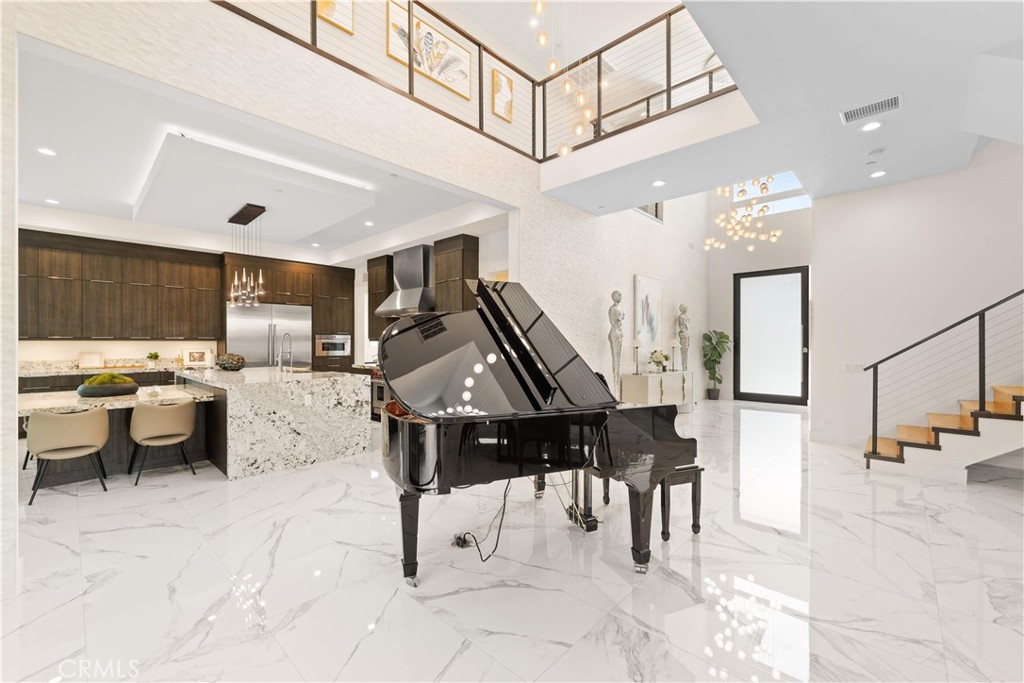 83 Lunar Irvine, CA 92618 - Photo 15 of 75