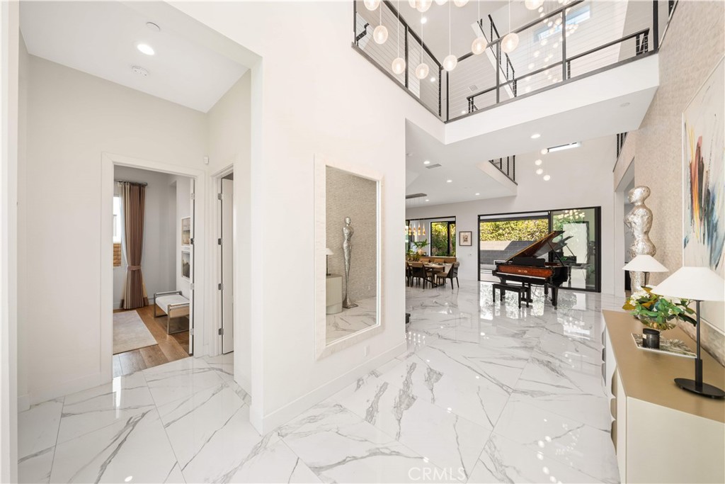 83 Lunar Irvine, CA 92618 - Photo 17 of 75