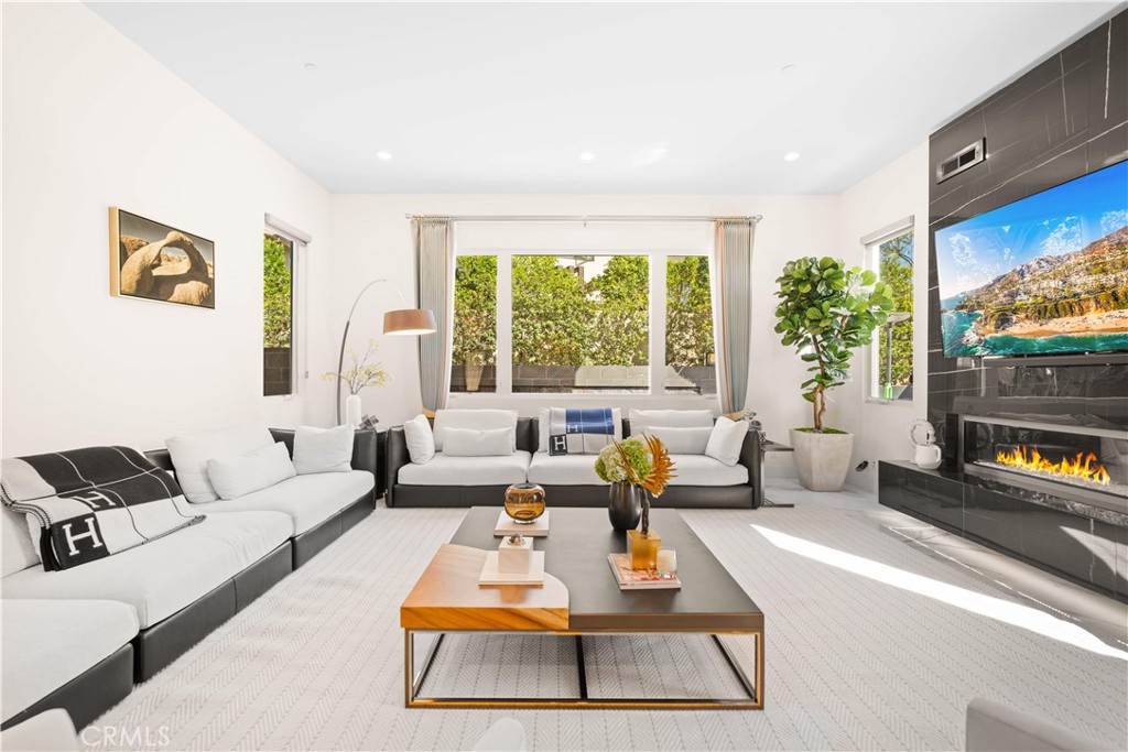 83 Lunar Irvine, CA 92618 - Photo 27 of 75