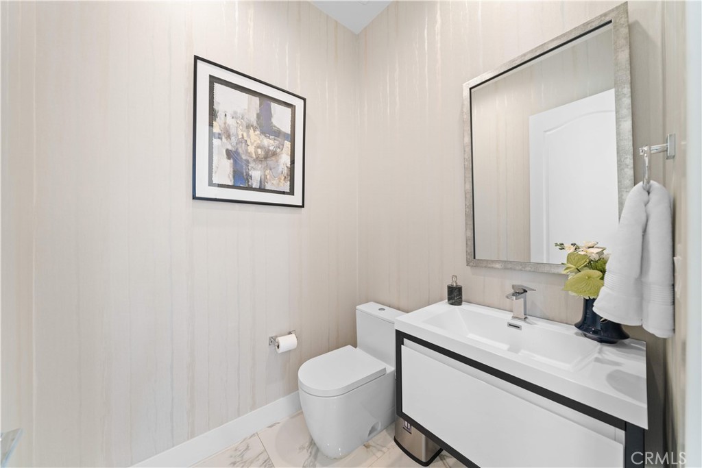 83 Lunar Irvine, CA 92618 - Photo 30 of 75