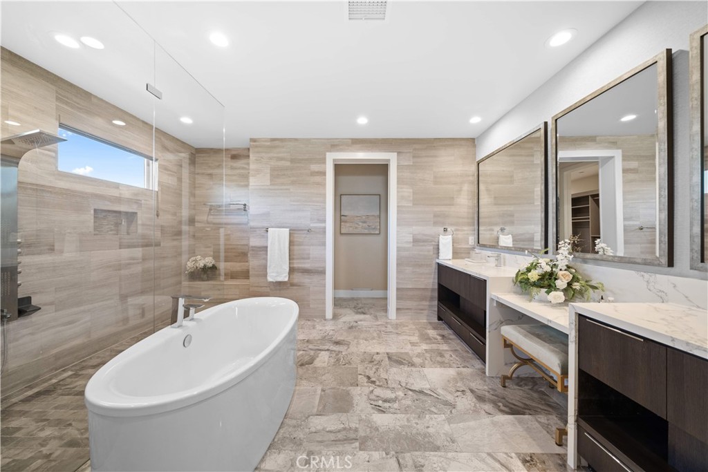 83 Lunar Irvine, CA 92618 - Photo 42 of 75